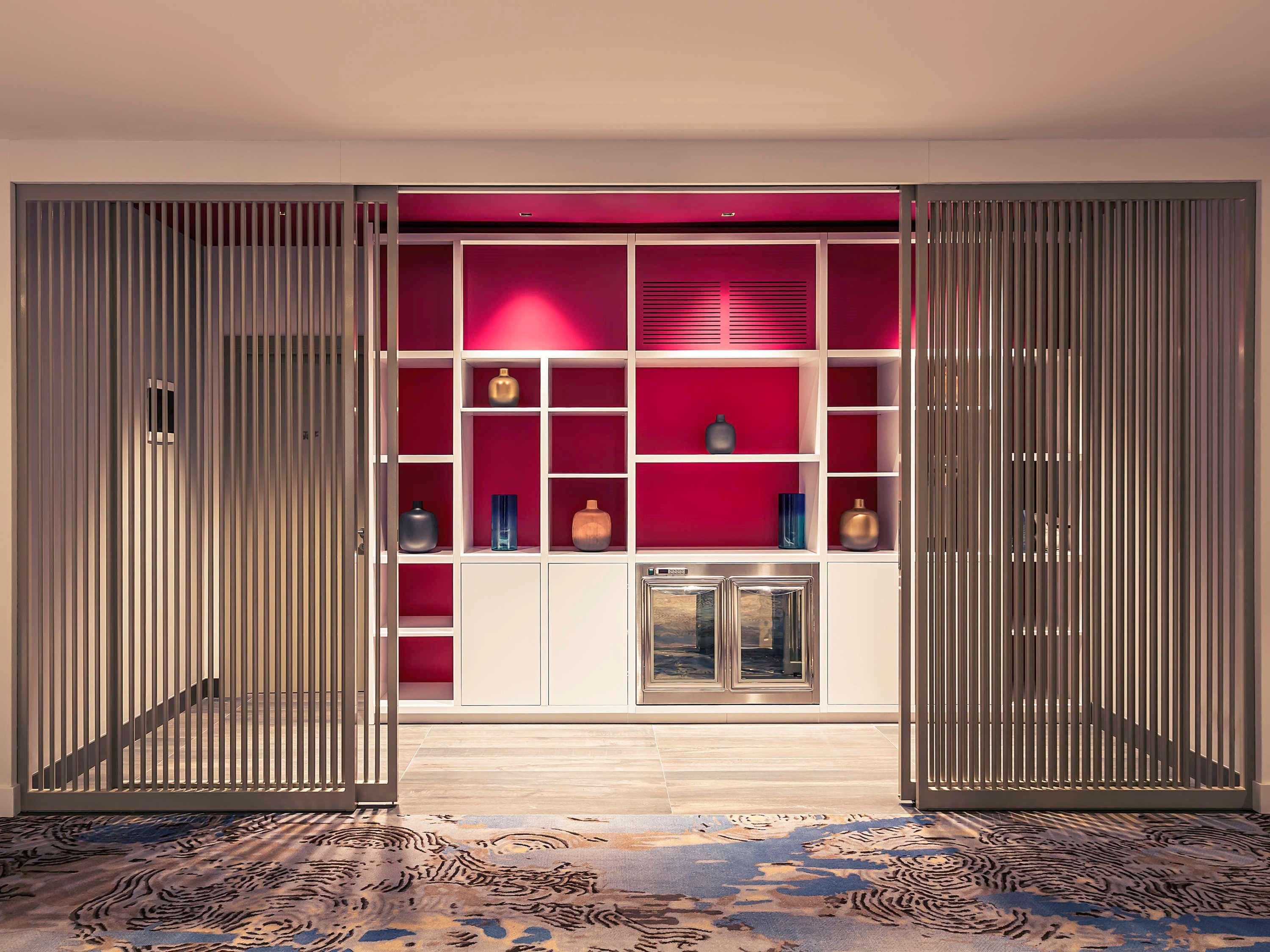Mercure Almaty City Center Buitenkant foto