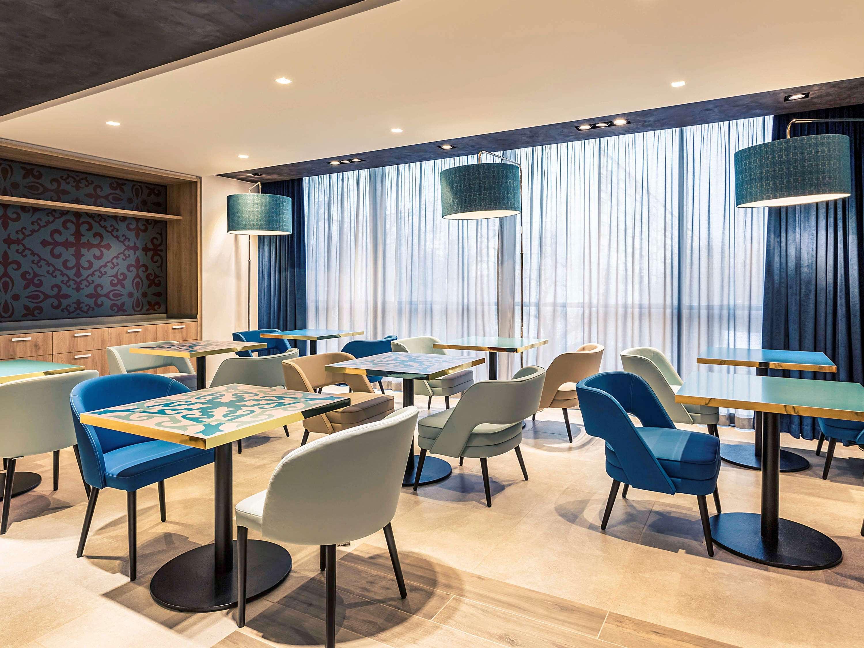 Mercure Almaty City Center Buitenkant foto