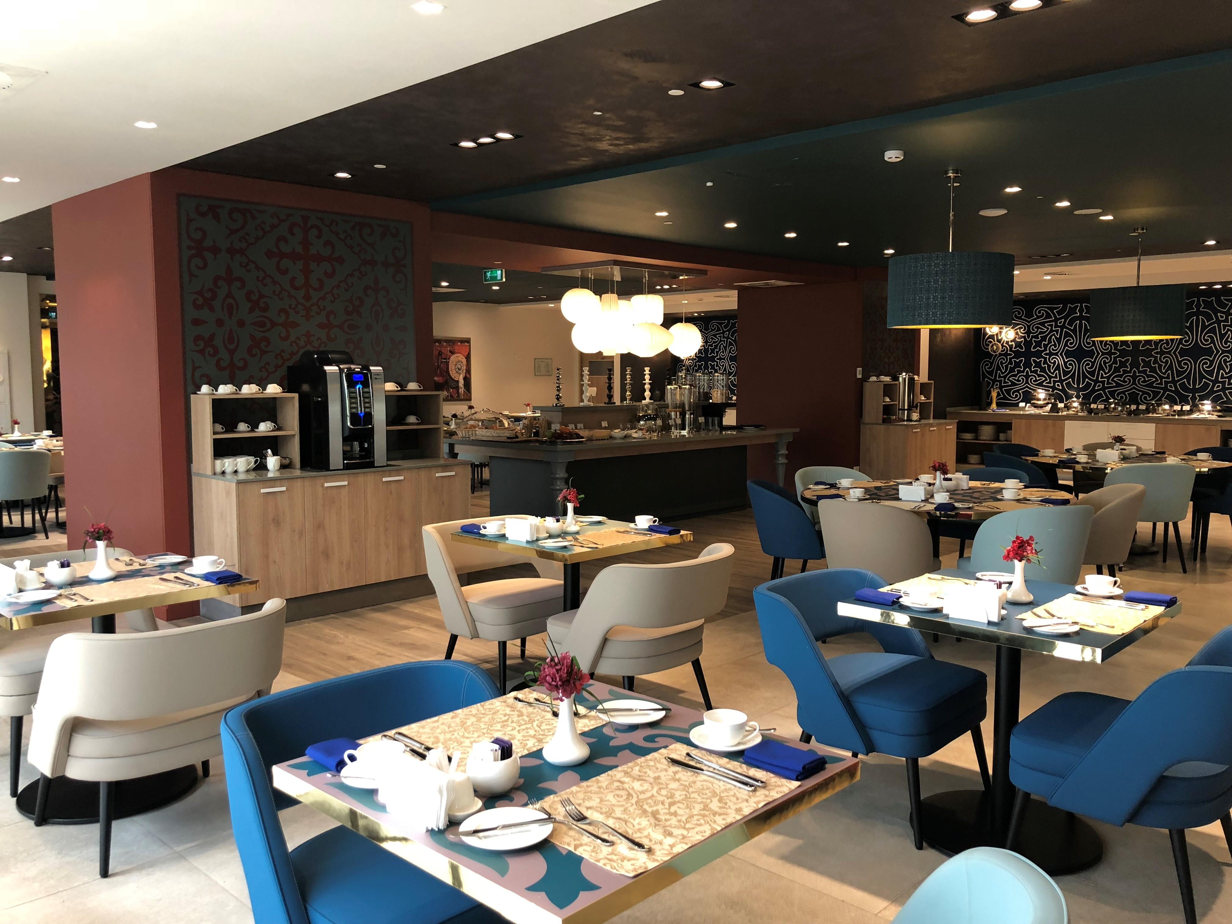 Mercure Almaty City Center Buitenkant foto