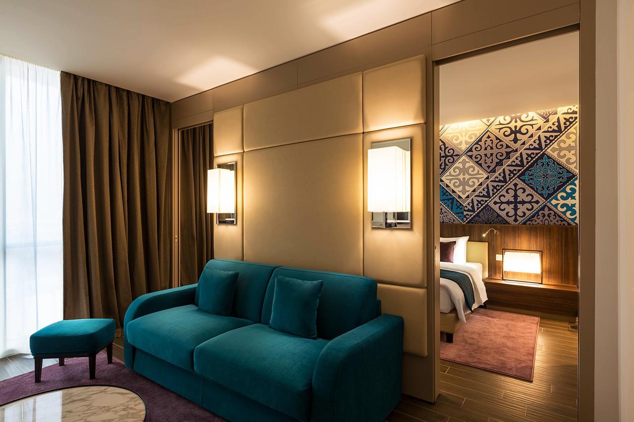 Mercure Almaty City Center Buitenkant foto